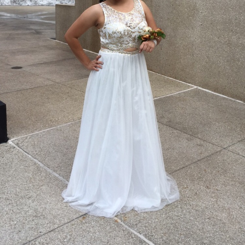 Bee Darlin Long Prom Dress $85